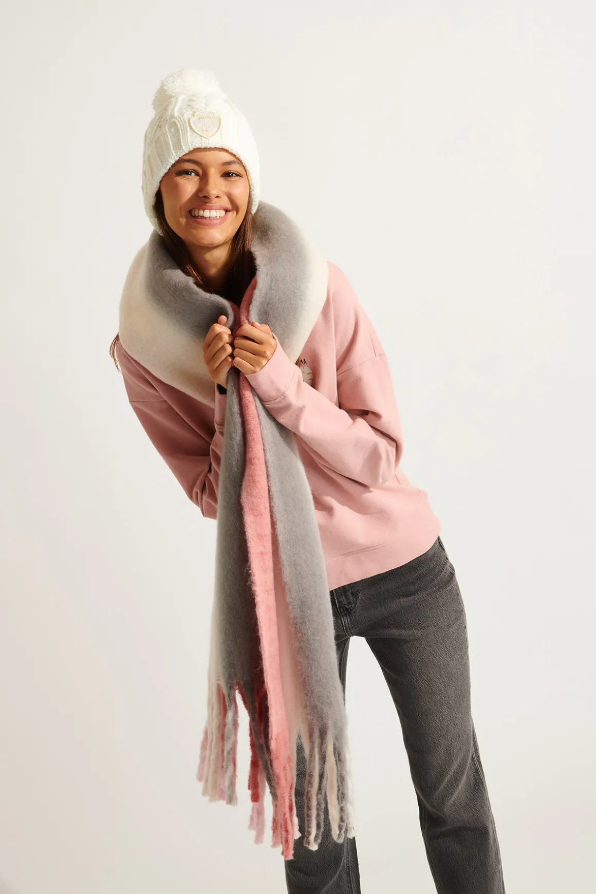 Echarpes et foulards Rose FELLOWS TRESCOT