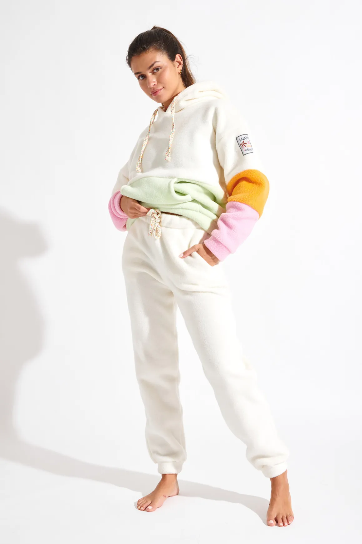 JOGGING Ecru DERYA CHILLIWACK