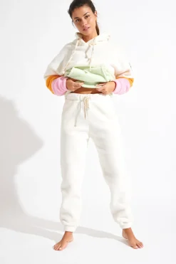 JOGGING Ecru DERYA CHILLIWACK