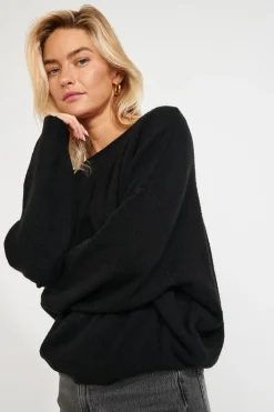 Pull Noir FLOWN FREELANCE